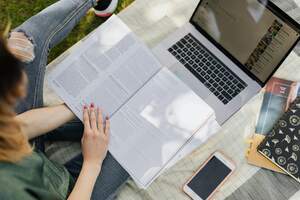 Online student at UCM